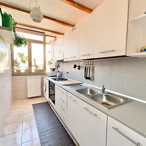 Grimaldi House , Roma Italia